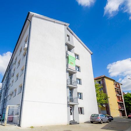 Apartament Cu O Camera Arad Kültér fotó